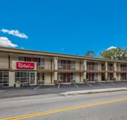 Red Roof Inn Caryville hotel detail image 7