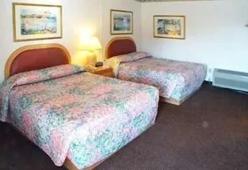 Cloverdale Oaks Inn hotel thumbnail 3