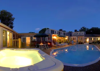 Lamb and Lion Inn hotel thumbnail 2