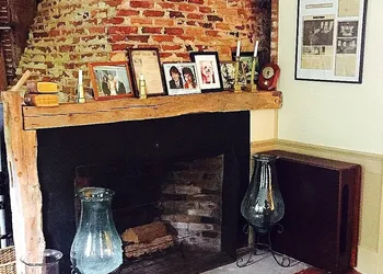 Lamb and Lion Inn hotel thumbnail 5