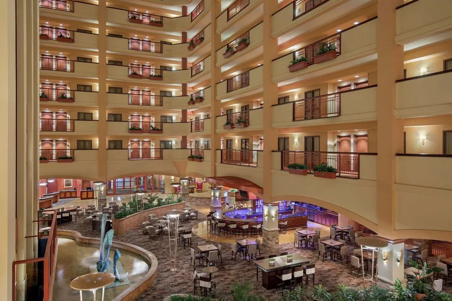 Embassy Suites by Hilton San Marcos Hotel Conference Center hotel detail image 6