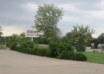 Best Budget Inn hotel thumbnail 8