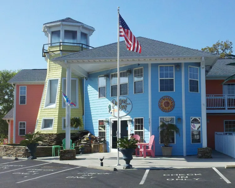 Pirates Cove hotel detail image 2