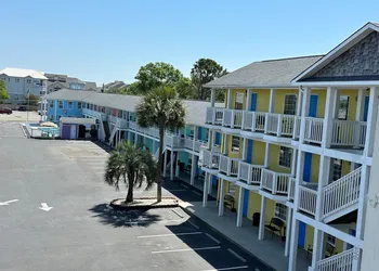Pirates Cove hotel thumbnail 4