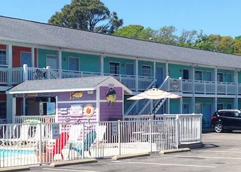Pirates Cove hotel thumbnail 7
