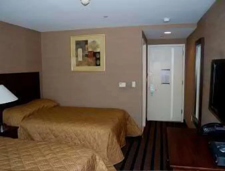 Days Inn by Wyndham Bronx Near Stadium hotel detail image 2