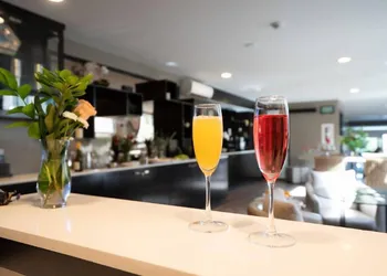 Aurora Hotel hotel thumbnail 4