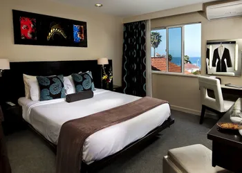 Aurora Hotel hotel thumbnail 7