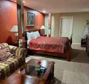 Western Plaza Inn hotel detail image 4