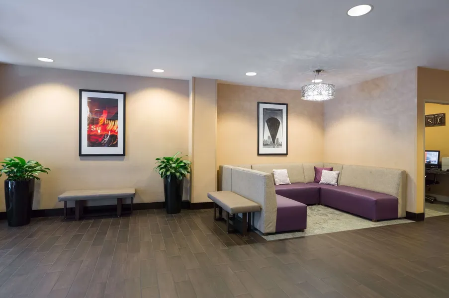 Hampton Inn Manhattan/Times Square South hotel detail image 2