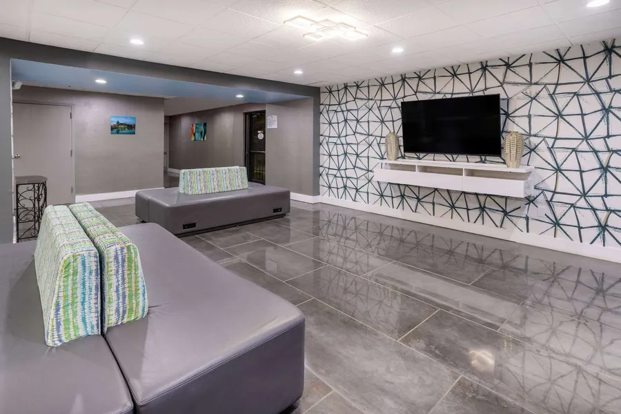 Baymont by Wyndham La Vergne/Nashville I-24 East hotel detail image 6