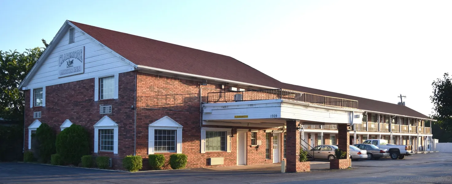 Claremore Motor Inn hotel detail image 2