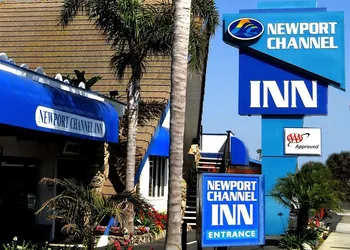 Newport Channel Inn - Near Huntington State Beach hotel thumbnail 3
