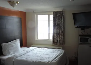 Gratiot View Motel hotel thumbnail 3
