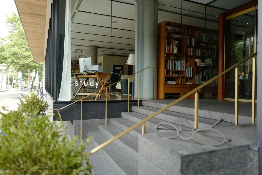 The Study at Yale hotel detail image 2