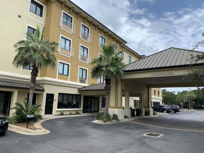 Comfort Inn & Suites Fort Walton Beach - Destin West hotel detail image 2