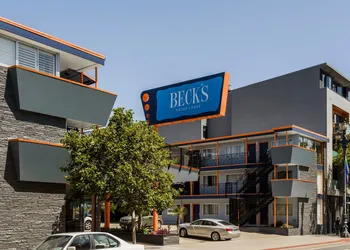 Becks Motor Lodge hotel thumbnail 2