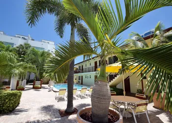 Surf Side Resort hotel thumbnail 2