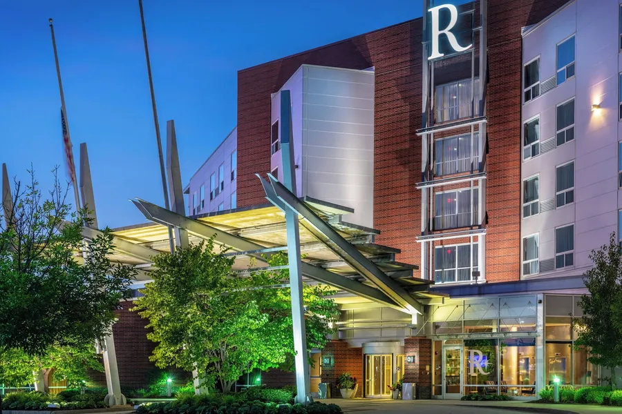 Renaissance by Marriott Boston Patriot Place Hotel hotel detail image 2