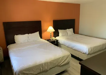 Stadium View Inn hotel thumbnail 7