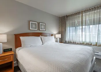 La Residence Suite Hotel hotel thumbnail 6
