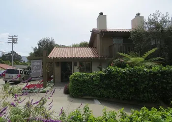 Adobe Inn hotel thumbnail 5