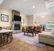 La Quinta Inn & Suites by Wyndham Stonington-Mystic Area hotel detail image 3