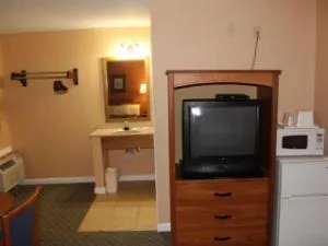 Budget Inn of Lynchburg and Bedford hotel thumbnail 5