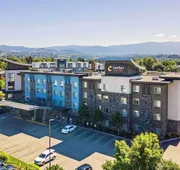 Comfort Suites Kelowna hotel detail image 3