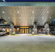 Comfort Suites Kelowna hotel detail image 4