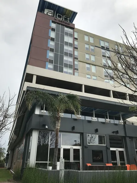 Aloft Houston by the Galleria hotel detail image 2