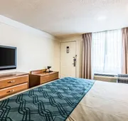 Econo Lodge Gastonia North hotel detail image 7