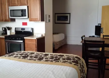 Sage Motel hotel thumbnail 7
