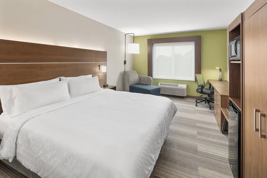 Holiday Inn Express & Suites Palm Bay by IHG hotel detail image 6