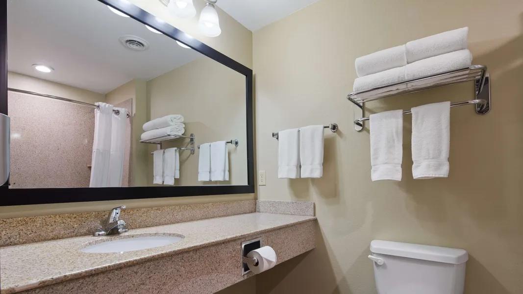 Best Western Oasis Inn hotel detail image 6