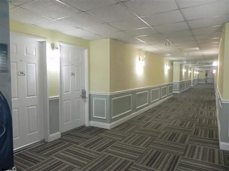 Biscayne Suites hotel detail image 6