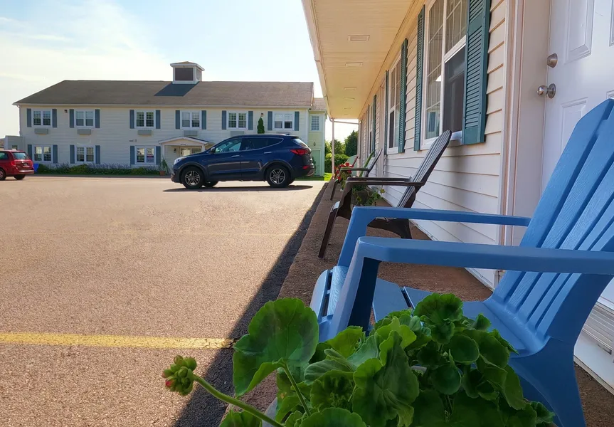 Sherwood Inn and Motel hotel detail image 6