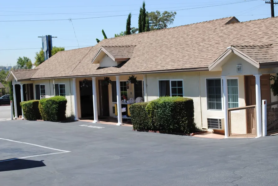 Rose Bowl Motel hotel detail image 2