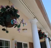 Rose Bowl Motel hotel detail image 3