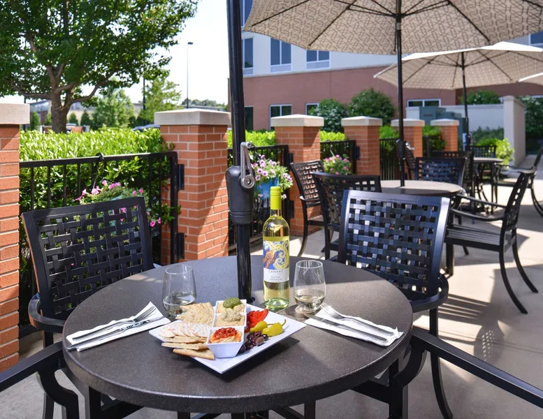Hyatt Place Garden City hotel detail image 2