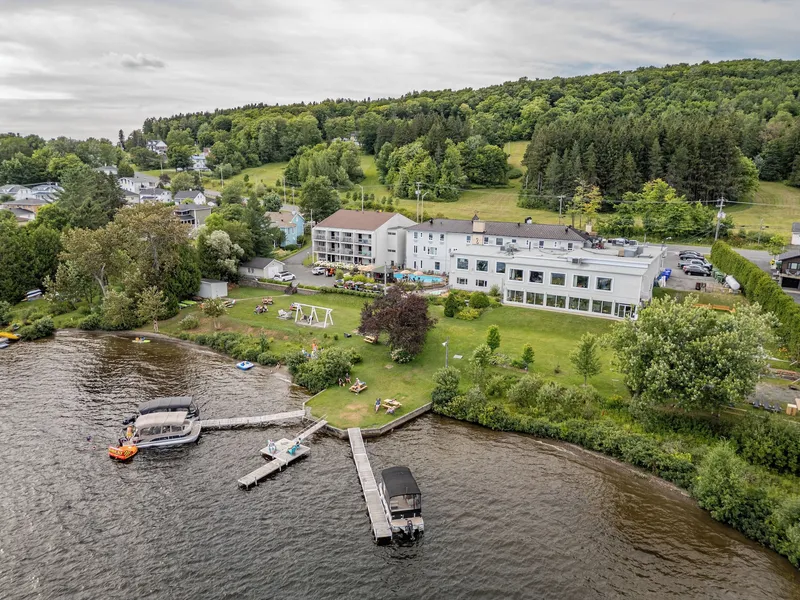 Le Manoir Lac-Etchemin hotel detail image 6