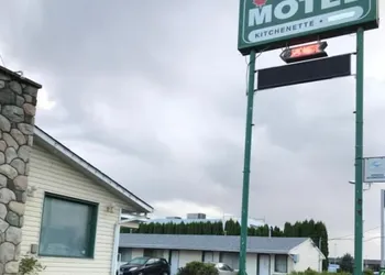 Trans Canada Motel hotel thumbnail 4
