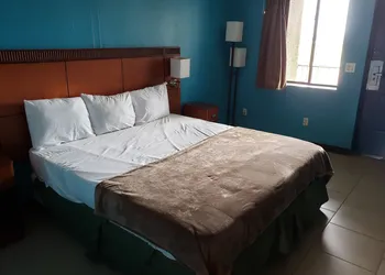 Hunt's Castle hotel thumbnail 8