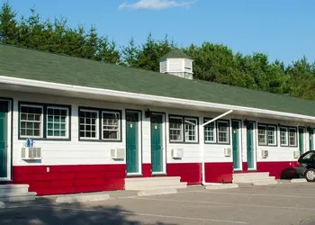 Norfolk Motel hotel thumbnail 2