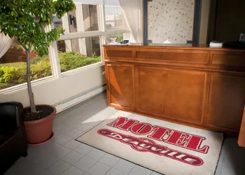 Motel Le Deauville hotel thumbnail 7