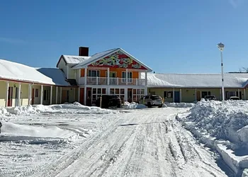 Annapolis Royal Inn & Suites hotel thumbnail 3