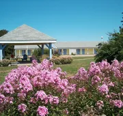 Annapolis Royal Inn & Suites hotel detail image 4
