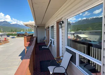Rondo Motel hotel thumbnail 3