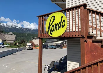 Rondo Motel hotel thumbnail 4
