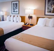 Pines Inn & Suites hotel detail image 4